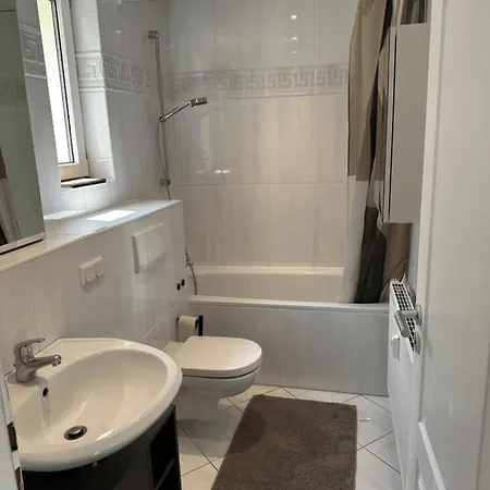 2-zimmer-wohnung Im Dichterviertel * Висбаден