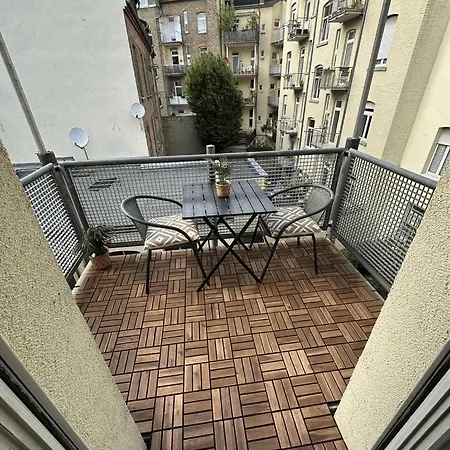 Appartamento 2-zimmer-wohnung Im Dichterviertel *